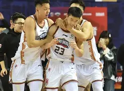 WBG血洗100T，Bwipo爆发神勇