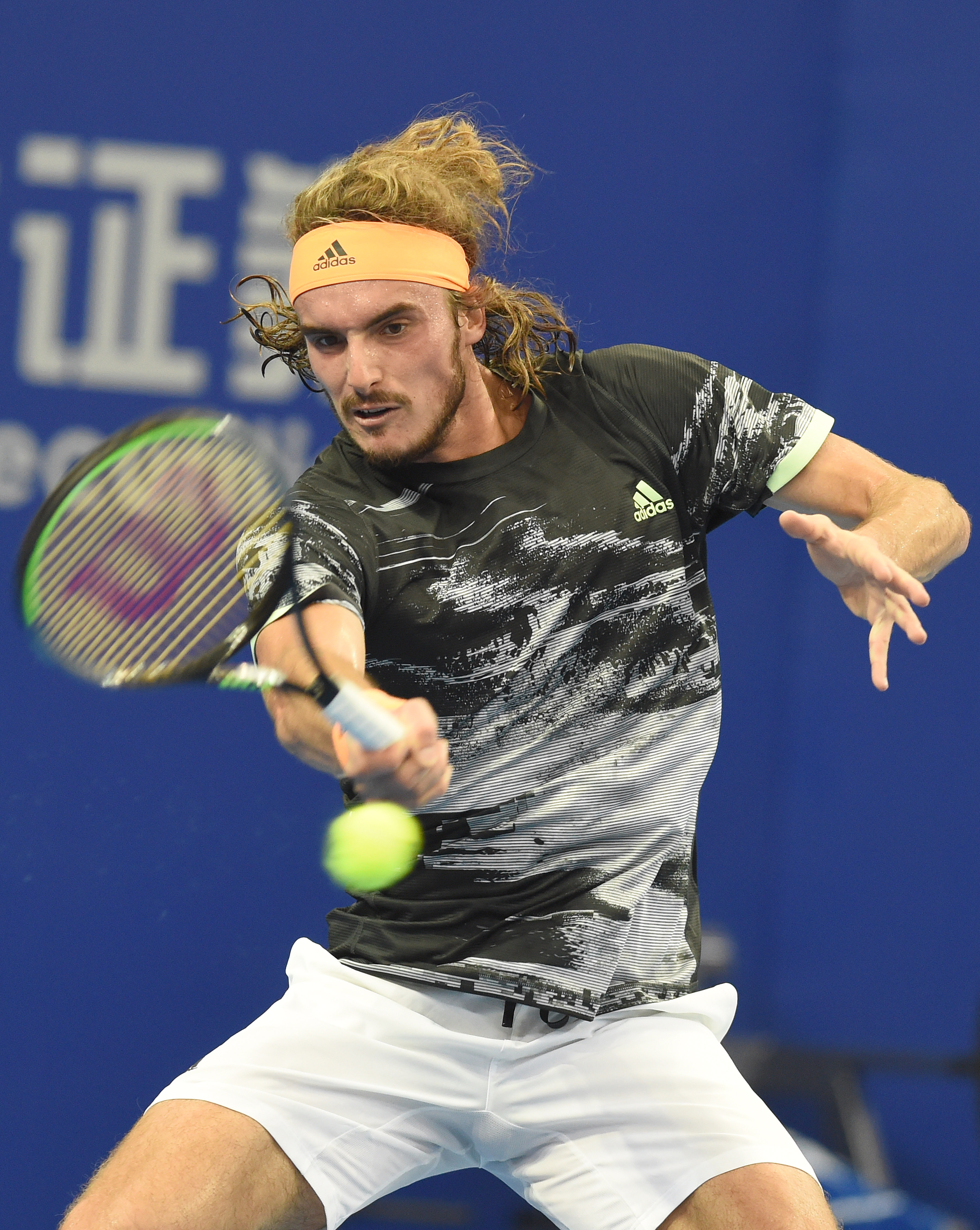 日本网球队绝地反击西班牙网球队，西西帕斯统治全场