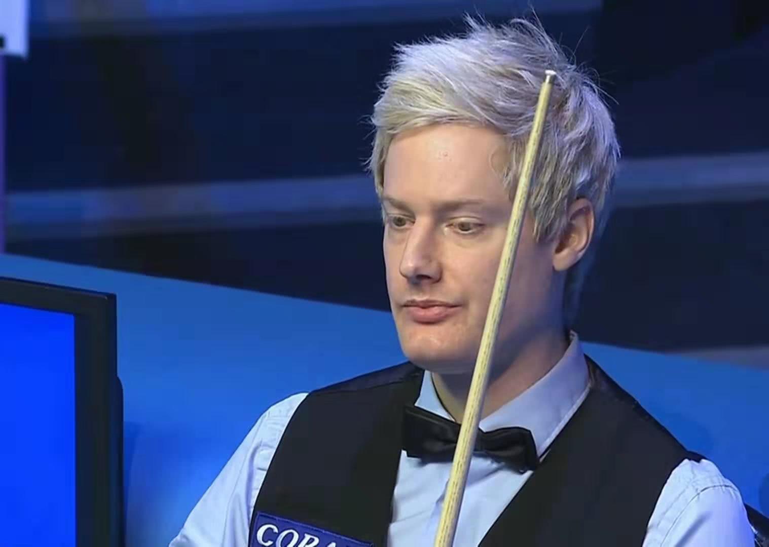 爱游戏-阿斯顿马丁逆转威廉姆斯，佩雷兹高光表现的简单介绍