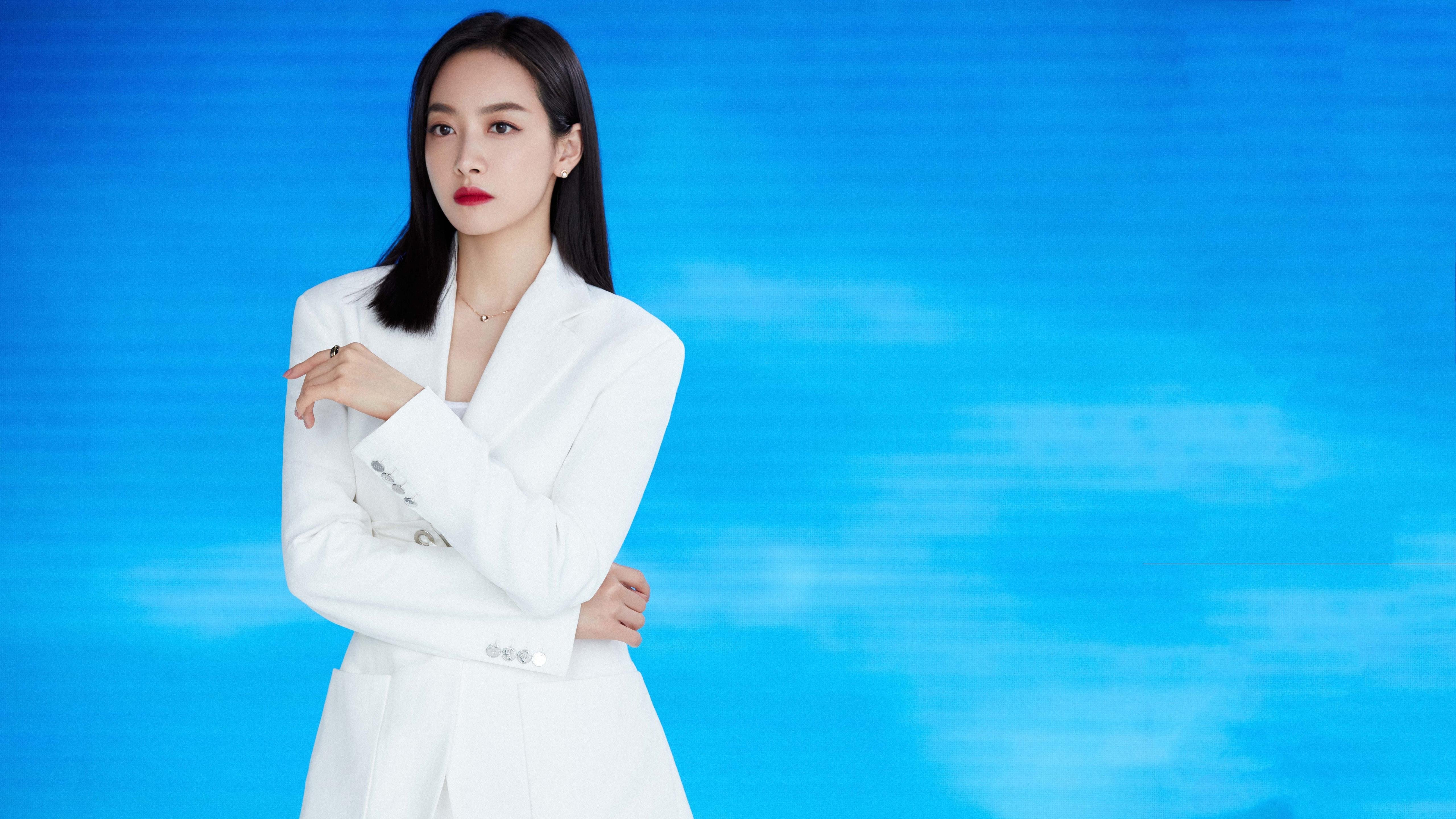 历史的拐点，拉塞尔统治全场，红牛力克索伯的背后博弈