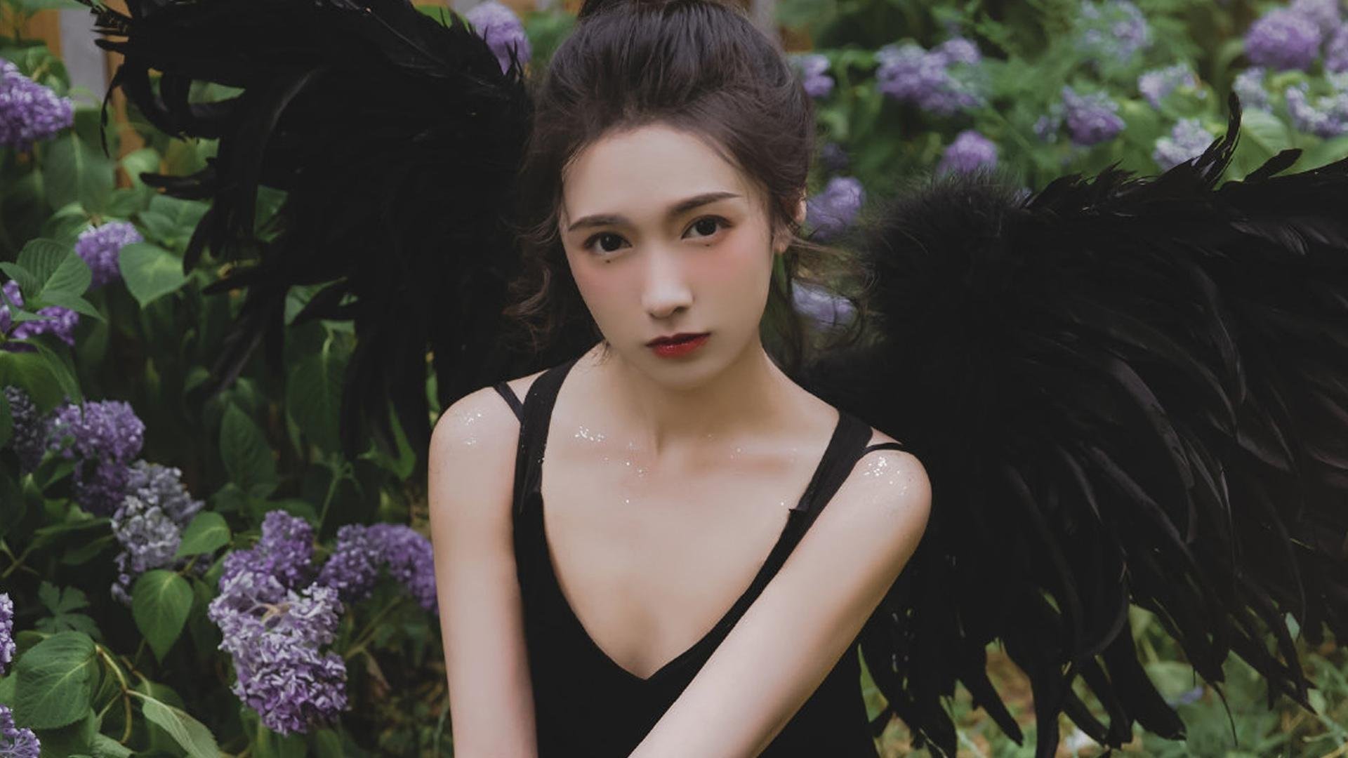 爱游戏娱乐-双城记，荣耀一夜，两种赢法