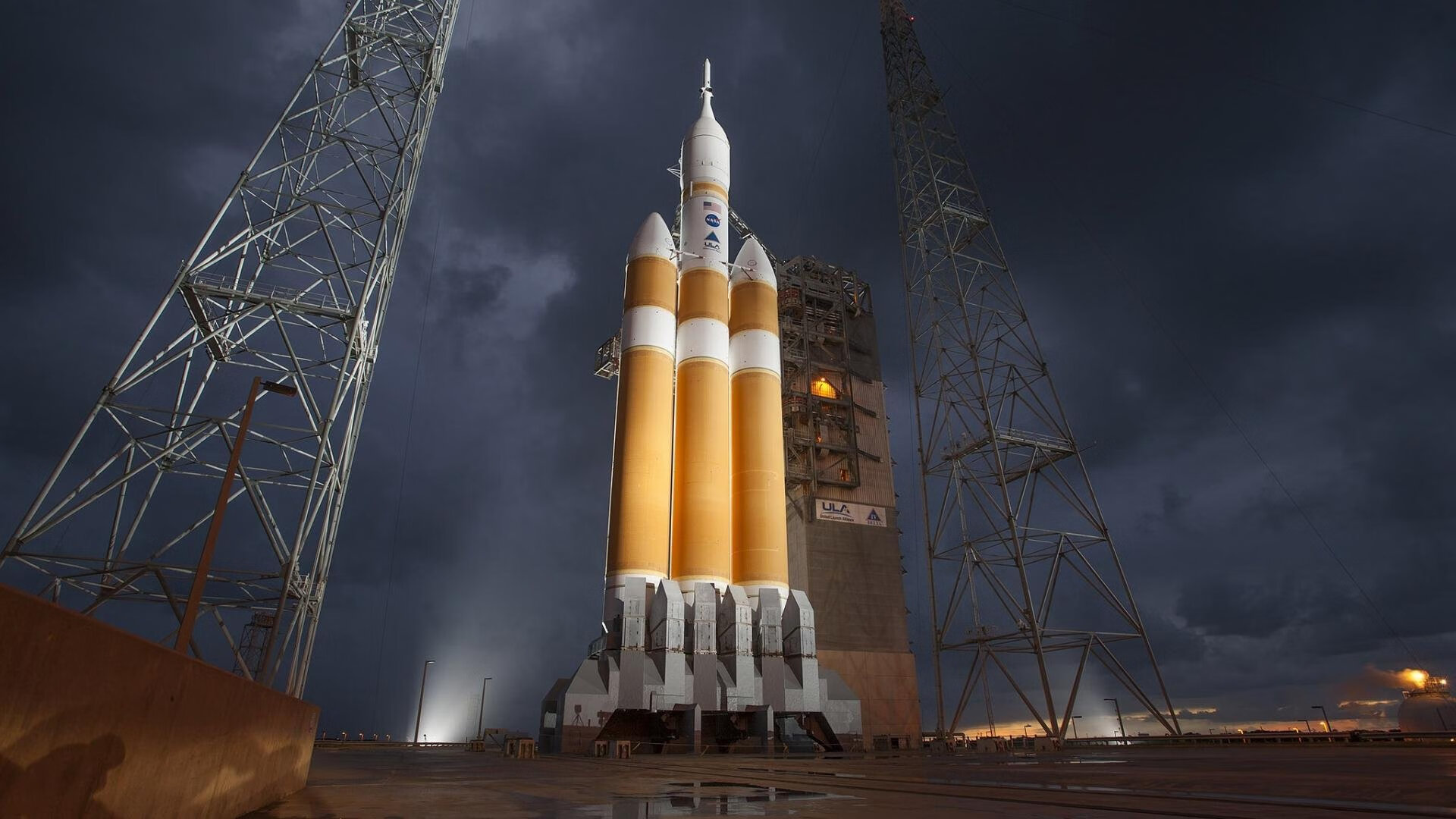 爱游戏APP-西决生死夜，布克刻下独一无二的历史印记