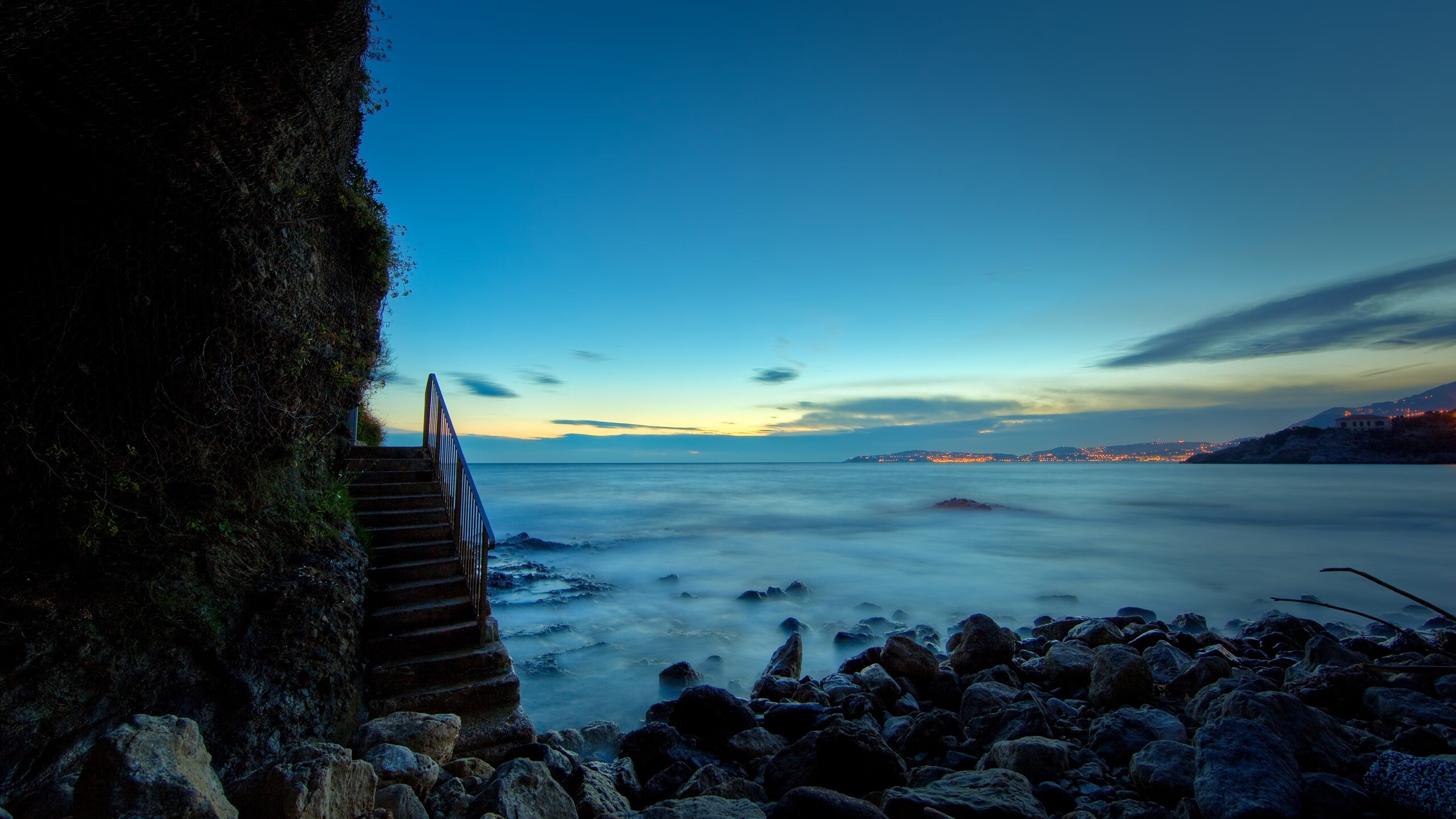 欧冠决赛级别的江畔硬仗，当老鹰在华南虎主场展开逆袭之翼