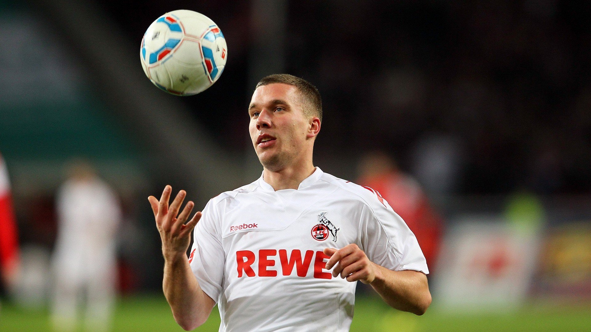 当几内亚的长矛刺穿威尔士的坚盾,范戴克时代,防守的艺术即是杀戮的艺术